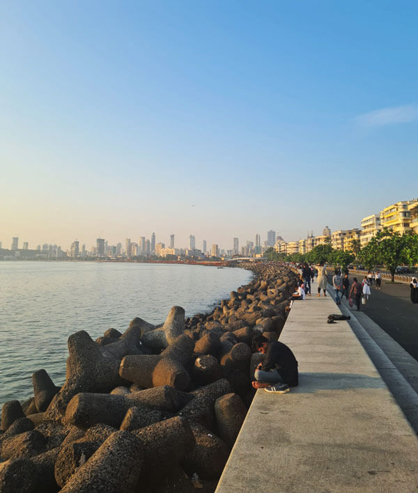 marine drive things to do in mumbai