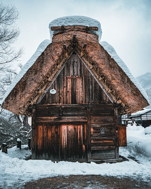 shirakawa-go thatched house