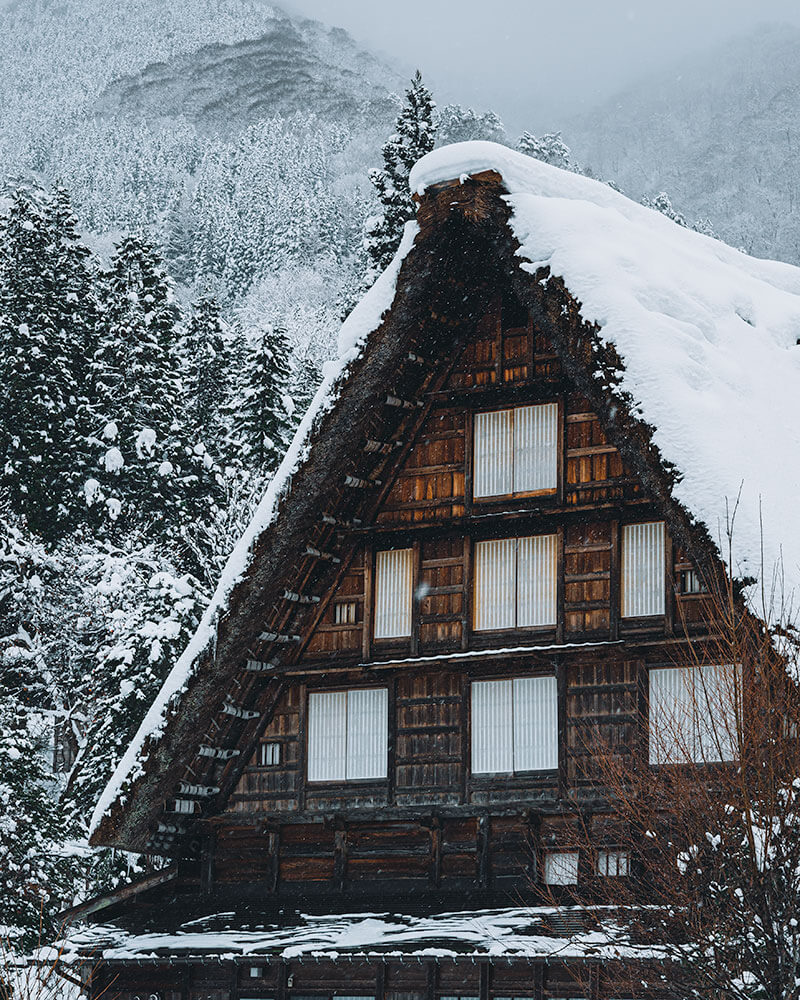 shirakawa-go thatched house